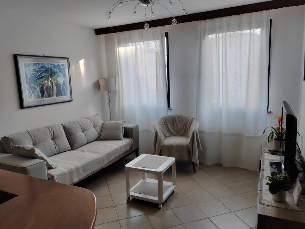 Appartamento App Mirjana Novigrad Istria Esterno foto